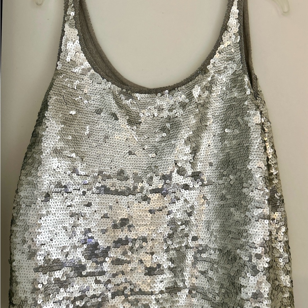 Dana Buchman silver sequined top